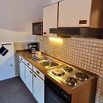 Gaestehaus Kuehn Warft 02 Og *